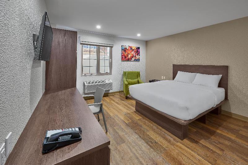 Extended Suites Saltillo Galerias 객실 사진